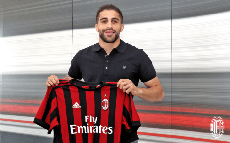 MBZZ4722 - Copy (1).png