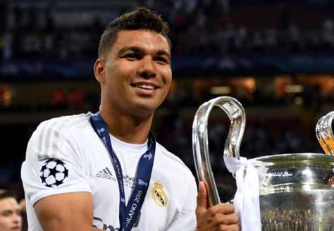 casemiro_v1zss5e9k6o110udwyia54926