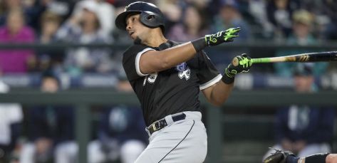 boston-red-sox-should-acquire-jose-abreu.jpg